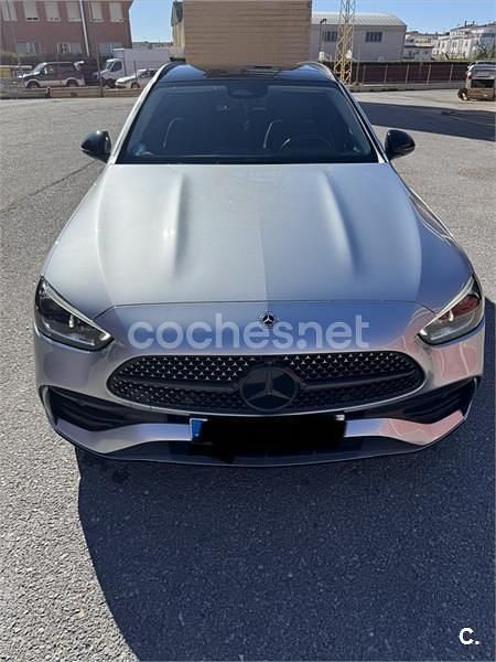Usado Mercedes C300e 320 CV (235 kW) 2022 Gris / plata Familiar