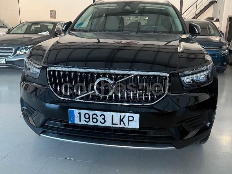 Negro Usado 2020 Volvo XC40 R-Design SUV | 27.900 € (Precio justo) - Imagen 1/4