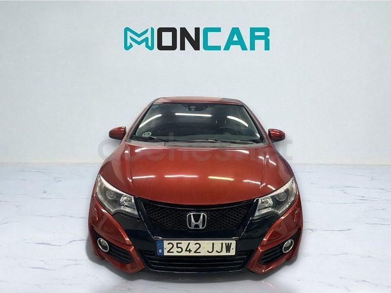 Usado Honda Civic Elegance 120 CV (88 kW) 2015 Rojo Berlina