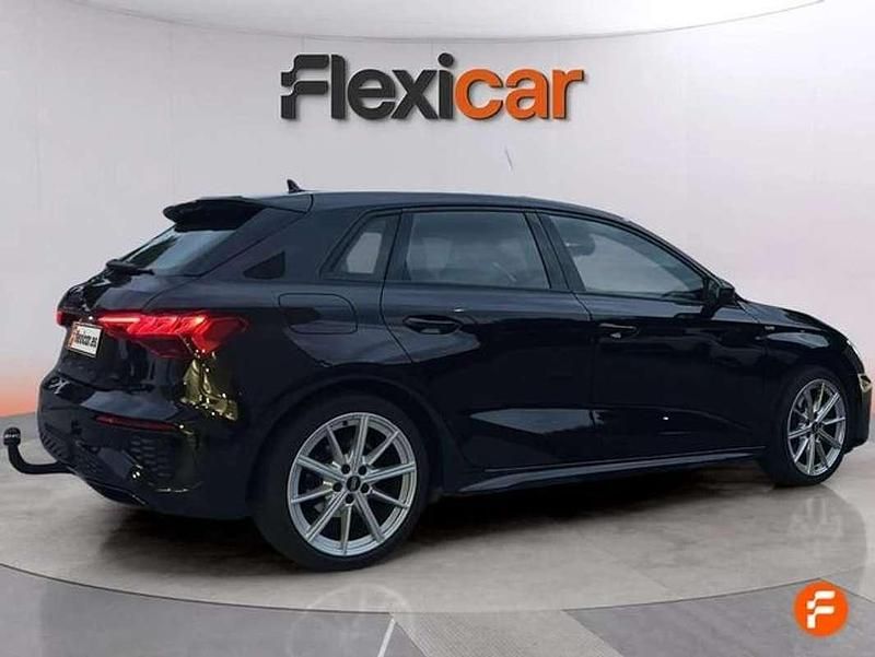Usado Audi A3 Sportback 116 CV (85 kW) 2021 Negro Utilitario