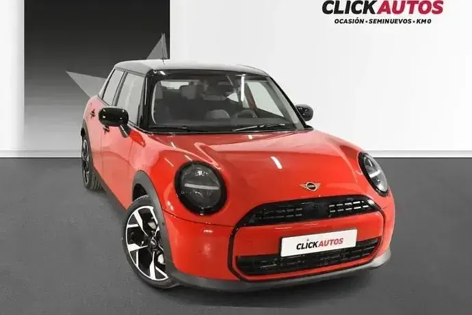Usado Mini Cooper Classic 114 kW (156 CV) 2025 Rojo Utilitario