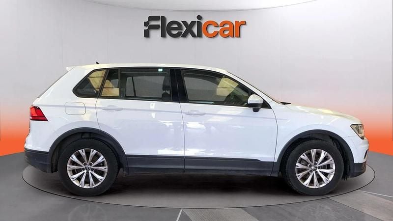 Usado VW Tiguan Edition 150 CV (110 kW) 2020 Blanco SUV