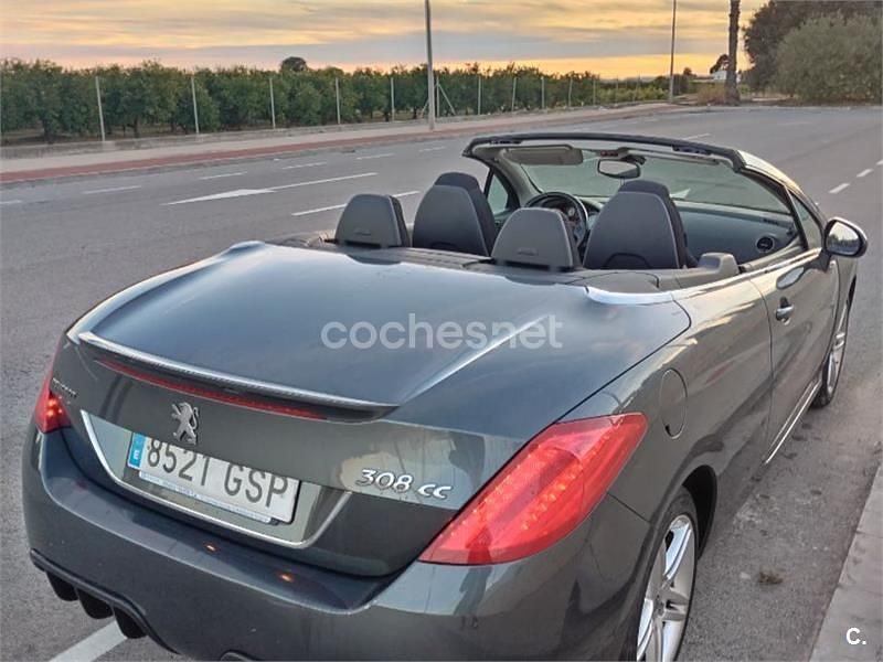 Usado Peugeot 308 CC Sport 140 CV (102 kW) 2009 Negro Descapotable