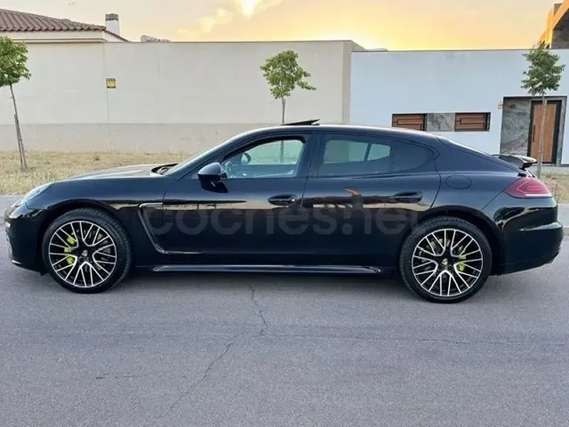 Usado Porsche Panamera S E-Hybrid 416 CV (305 kW) 2014 Negro Utilitario