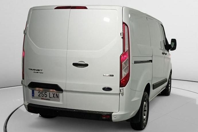 Usado Ford Transit Trend 130 CV (95 kW) 2022 Blanco Van
