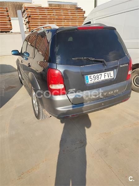 Usado Ssangyong (KGM) Rexton 165 CV (121 kW) 2006 Azul SUV