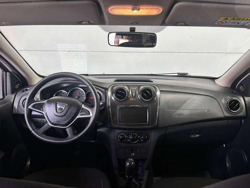 Usado Dacia Sandero Acces 75 CV (55 kW) 2019 Blanco Utilitario