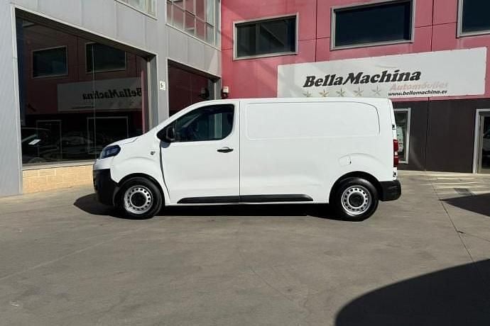Usado Opel Vivaro 121 CV (88 kW) 2022 Blanco Monovolumen