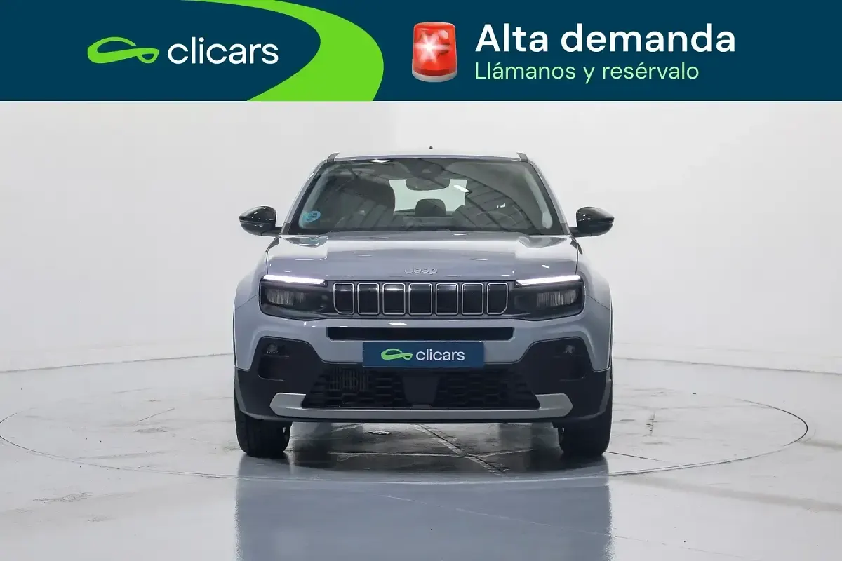 Usado Jeep Avenger Altitude 100 CV (73 kW) 2025 Gris SUV