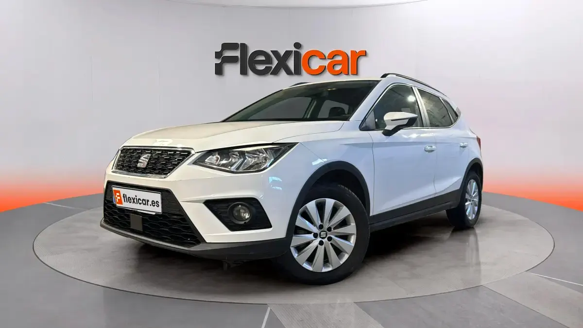 Usado Seat Arona Reference 95 CV (69 kW) 2019 Blanco SUV