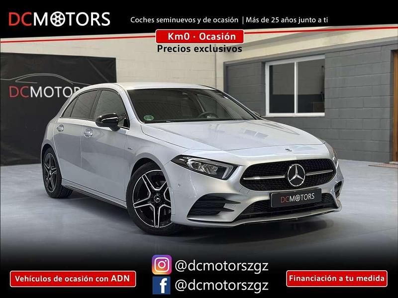 Gris Usado 2022 Mercedes A200 Utilitario | 26.400 € (Buen precio) - Imagen 1/4