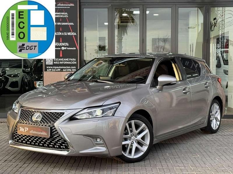 Usado Lexus CT200h Executive Line 136 CV (100 kW) 2018 Gris Utilitario