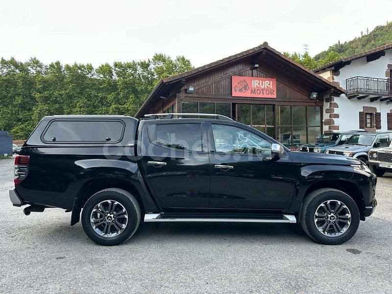 Negro Usado 2021 Mitsubishi L200 Recogida | 24.999 € (Caro) - Imagen 1/4