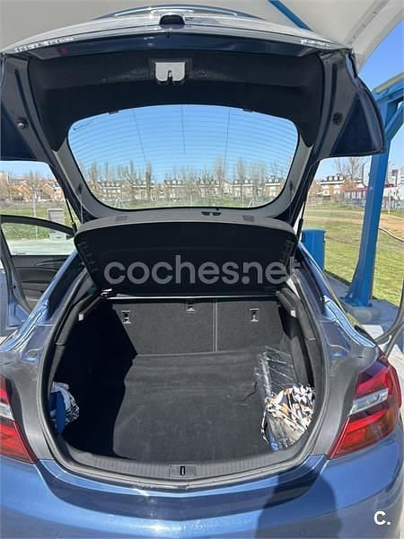 Usado Opel Insignia Excellence 136 CV (100 kW) 2017 Azul Berlina