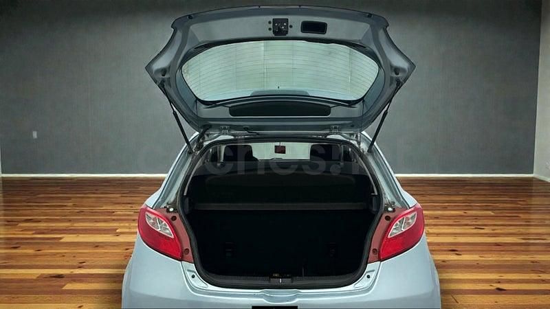 Käytetty Mazda 2 Active 86 HP (63 kW) 2007 Sininen Viistoperä