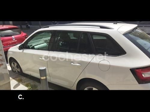 Usado Skoda Fabia Ambition 75 CV (55 kW) 2018 Blanco Familiar