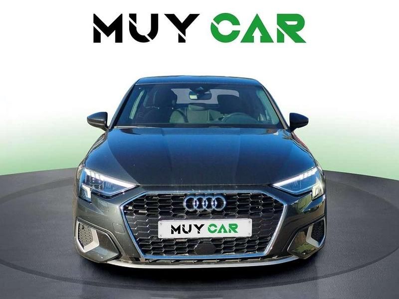 Usado Audi A3 Advanced 150 HP (110 kW) 2022 Cinzento Sedan