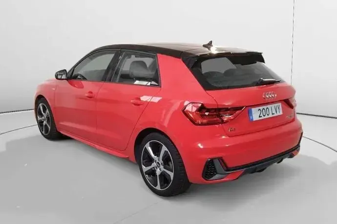 Usado Audi A1 Design 110 CV (80 kW) 2022 SUV