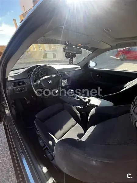 Usado BMW 325 218 CV (160 kW) 2007 Negro Coupe