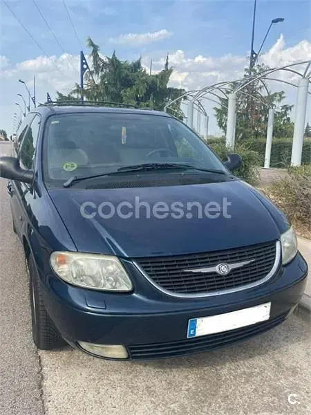 Usado Chrysler Grand Voyager 180 CV (132 kW) 2003 Azul Monovolumen