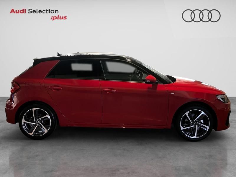 Usado Audi A1 Sportback Black Edition 116 CV (85 kW) 2024 Rojo Utilitario