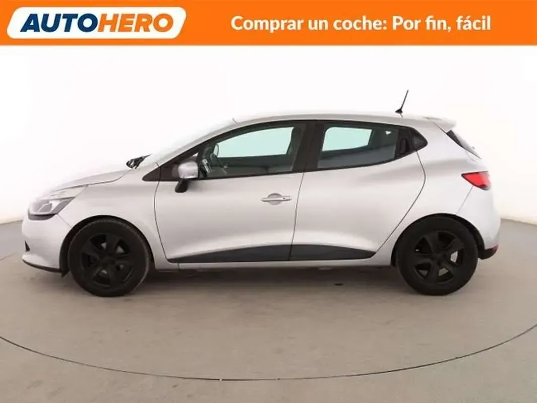 Usado Renault Clio Expression 90 CV (66 kW) 2015 Plateado Utilitario