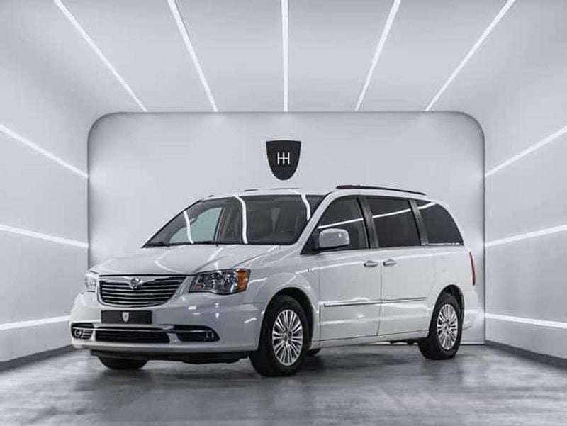 Usado 2012 Lancia Voyager Gold Monovolumen | 10.399 € (Precio justo) - Imagen 1/4