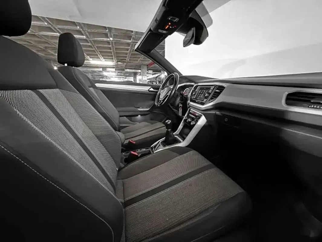 Usado VW T-Roc 110 CV (80 kW) 2021 Rojo SUV