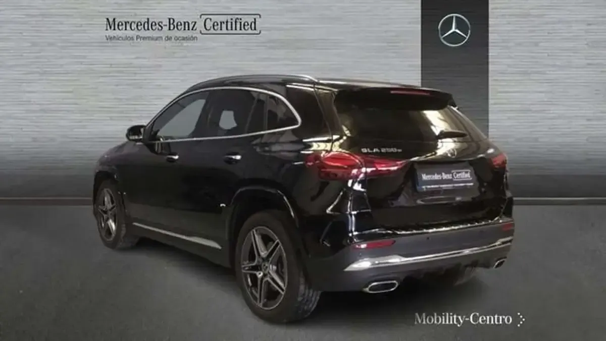 Usado Mercedes GLA250 217 CV (159 kW) 2025 Negro SUV