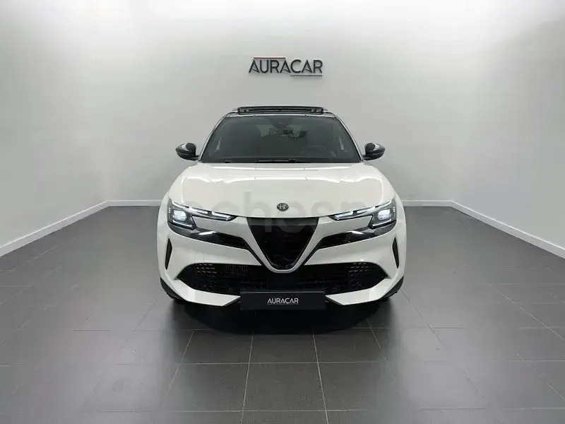 Usado Alfa Romeo GT Junior Edizione Speciale 145 CV (106 kW) 2025 Blanco SUV