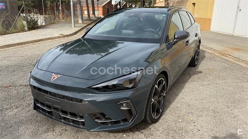 Nuevo Cupra Leon VZ 333 CV (244 kW) 2025 Gris / plata Familiar