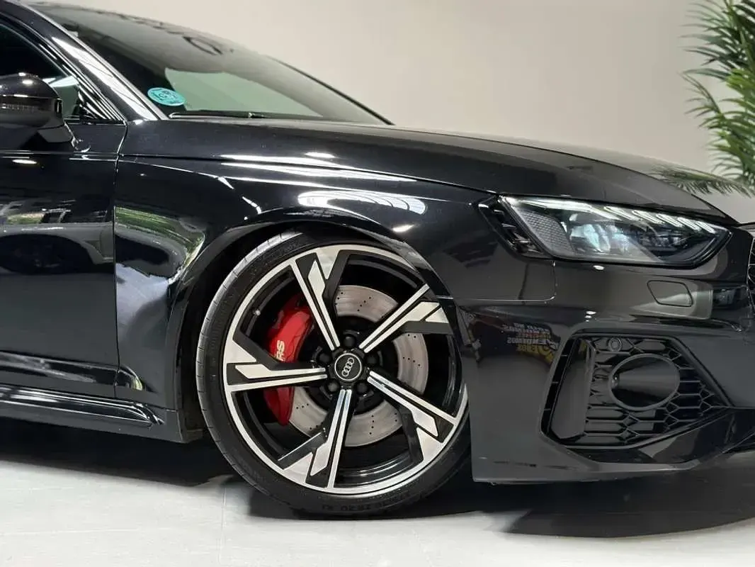 Usado Audi RS4 Comfort 450 CV (330 kW) 2021 Negro Familiar