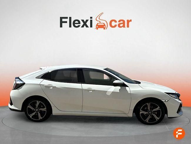 Usado Honda Civic Elegance 129 CV (94 kW) 2017 Blanco Berlina