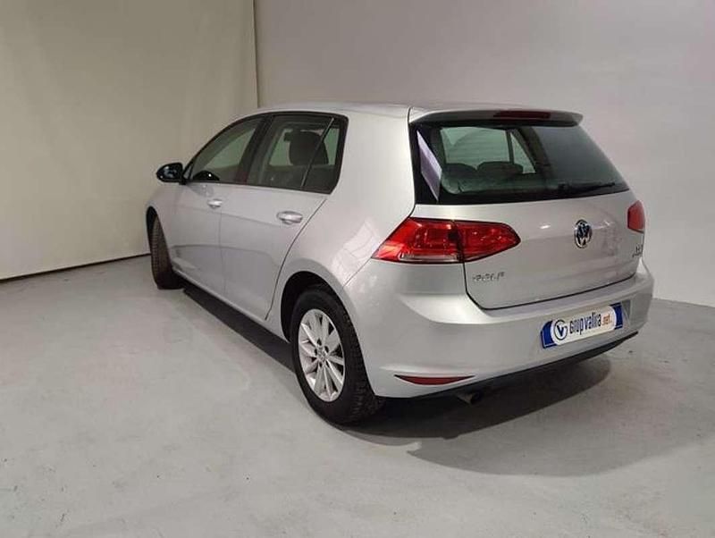 Usado VW Golf VII Sportline 105 CV (77 kW) 2013 Plateado Utilitario