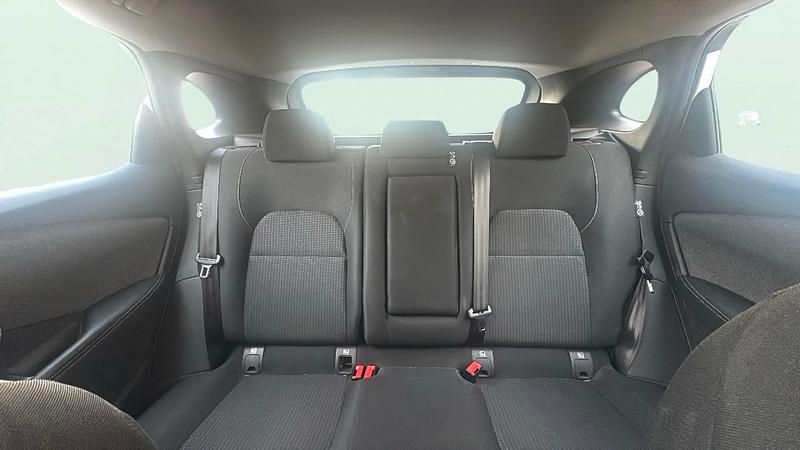 Usado Nissan Qashqai Acenta 140 CV (102 kW) 2025 Blanco SUV