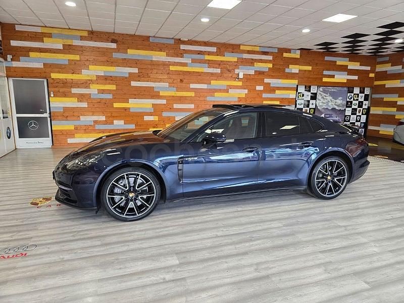 Usado Porsche Panamera Executive 462 CV (339 kW) 2018 Azul Utilitario