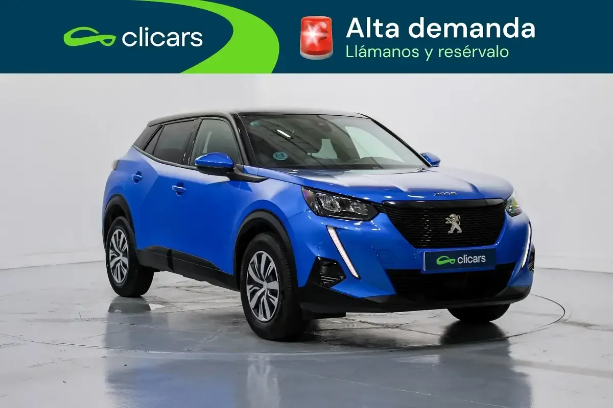 Usado Peugeot 2008 Active 100 CV (73 kW) 2020 Azul SUV