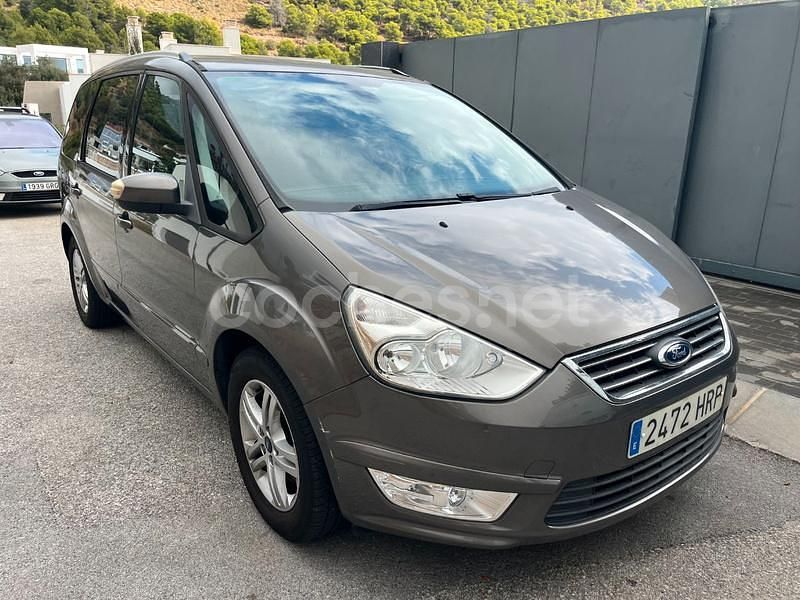 Gris / plata Usado 2013 Ford Galaxy Titanium Monovolumen | 11.500 € (Precio justo) - Imagen 1/4
