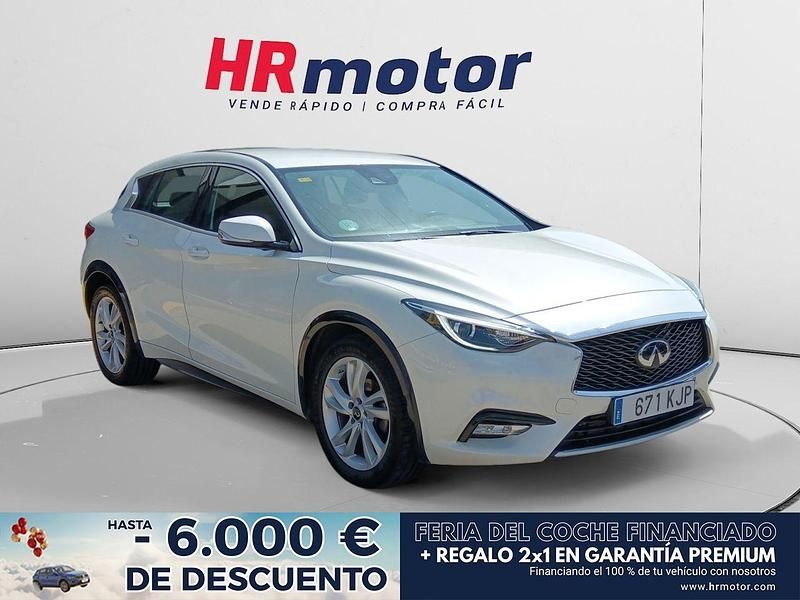 Blanco Usado 2018 Infiniti Q30 Premium Utilitario | 15.590 € (Precio justo) - Imagen 1/4