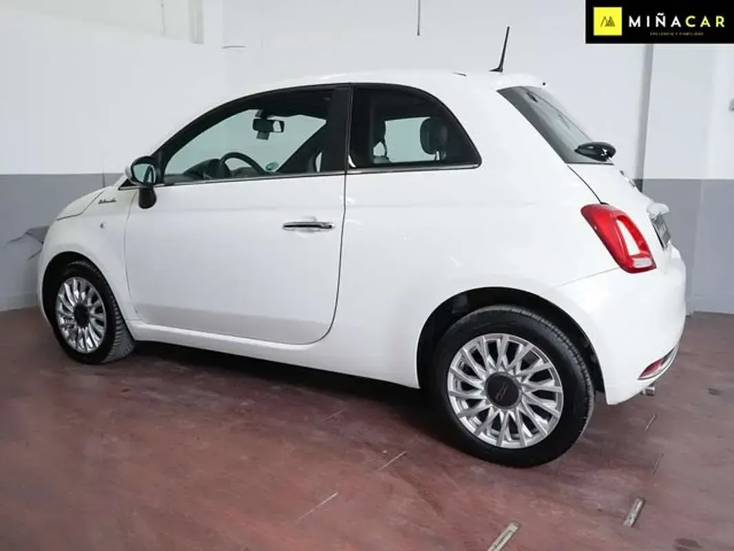 Usado Fiat 500 Dolcevita 71 CV (52 kW) 2022 Blanco Utilitario