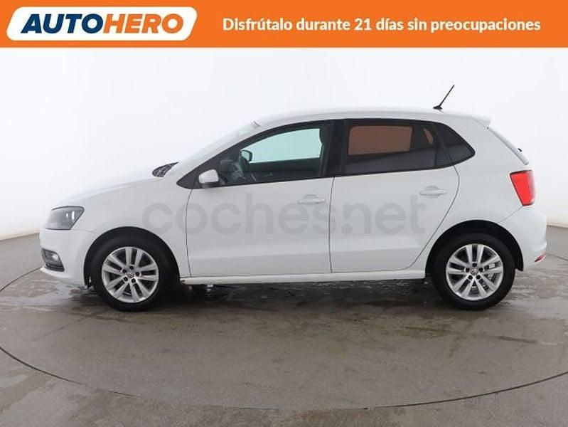 Usado VW Polo 75 CV (55 kW) 2015 Blanco Berlina