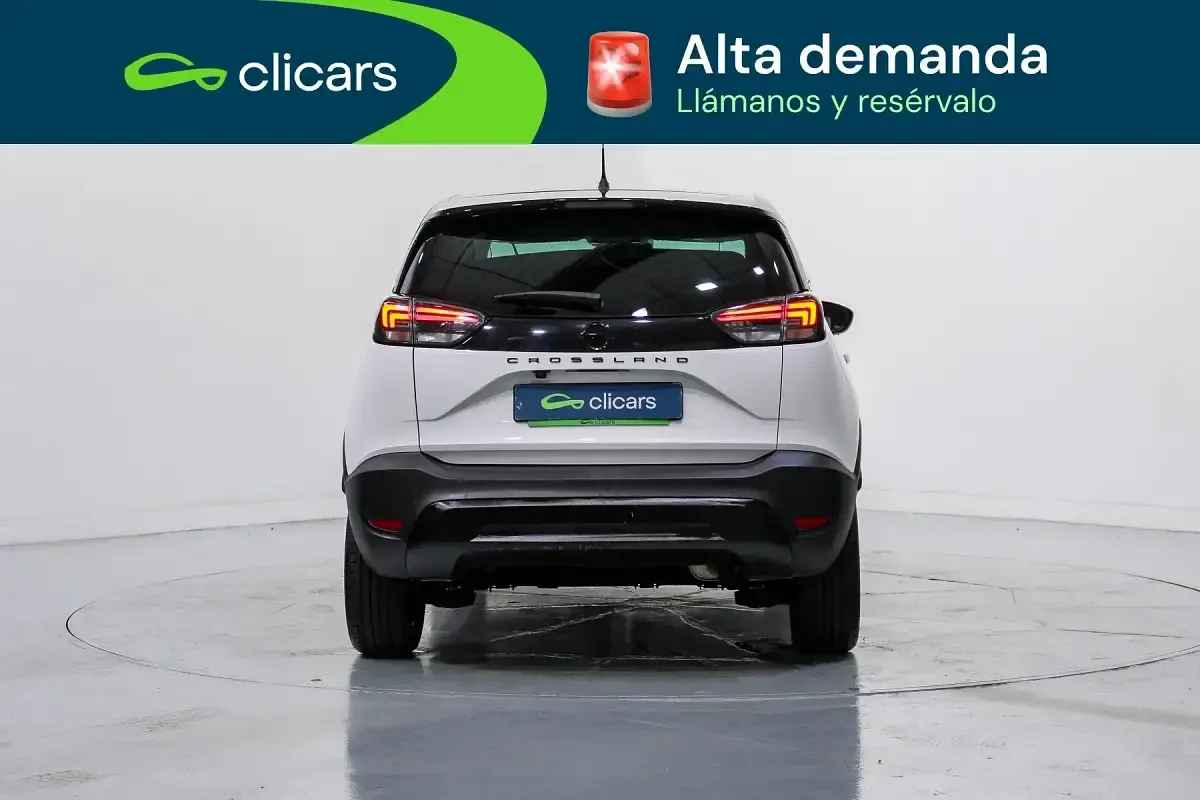 Usado Opel Crossland GS Line 130 CV (95 kW) 2022 Blanco SUV