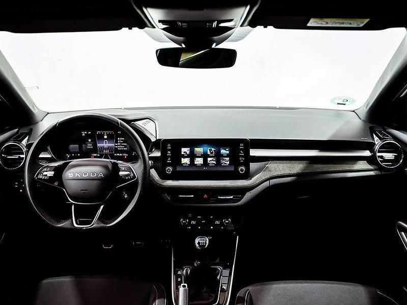 Usado Skoda Fabia 115 CV (84 kW) 2025 Blanco Utilitario