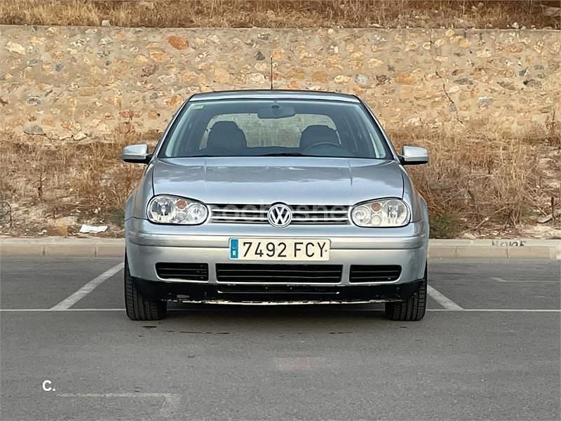Gris / plata Usado 2000 VW Golf IV GTI Berlina | 2200 € (Super precio) - Imagen 1/4