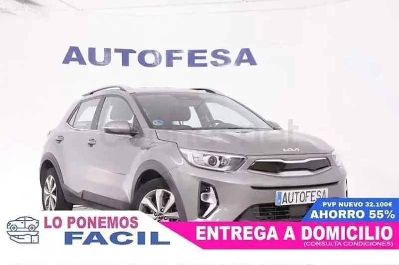 Usado Kia Stonic 120 CV (88 kW) 2023 Verde SUV