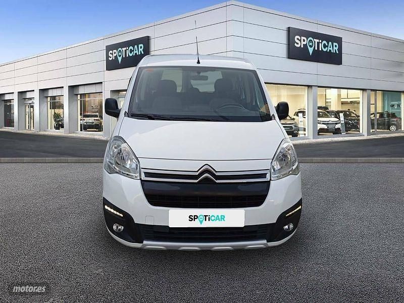 Usado Citroën Berlingo Feel 75 CV (55 kW) 2018 Blanco Monovolumen