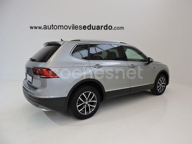 Usado VW Tiguan Allspace Advance 150 CV (110 kW) 2019 Gris / plata SUV