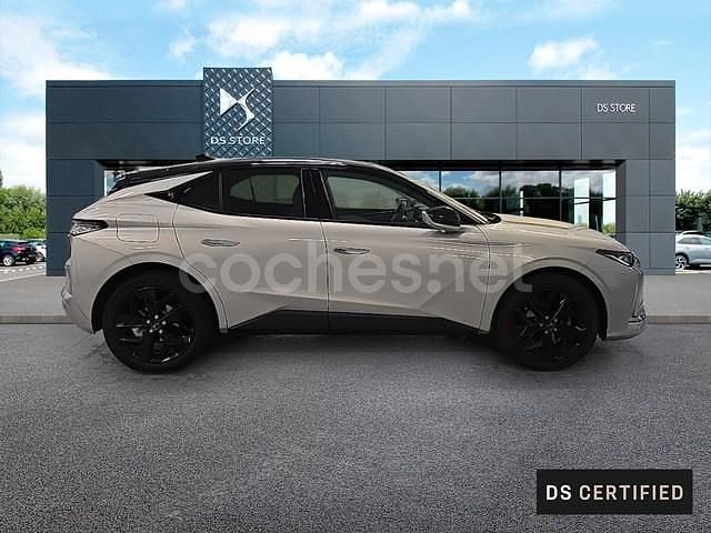 Usado DS Automobiles DS4 130 CV (95 kW) 2023 Gris / plata Berlina