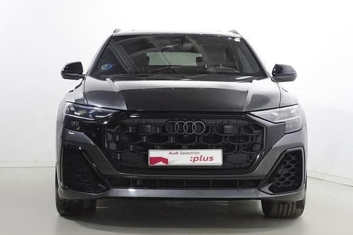 Usado Audi Q8 Sport 286 CV (210 kW) 2024 Gris SUV