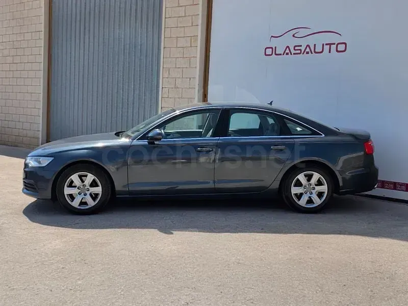 Usado Audi A6 177 CV (130 kW) 2013 Gris / plata Berlina